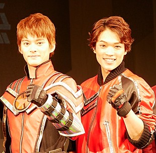 「中山優馬＆原嘉孝、鴻上作品でダンスシ－ンを披露　「ジャニ－ズトップ５」発言の原に注意」