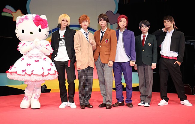 「北川尚弥、武子直輝らがサンリオキャラクタ－と共演　「キラキラがさらに倍増しています」」1枚目/1