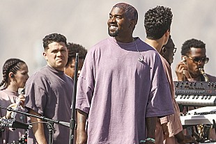 「カニエ・ウェスト、11/17に米テレビ宣教師の礼拝に参加」