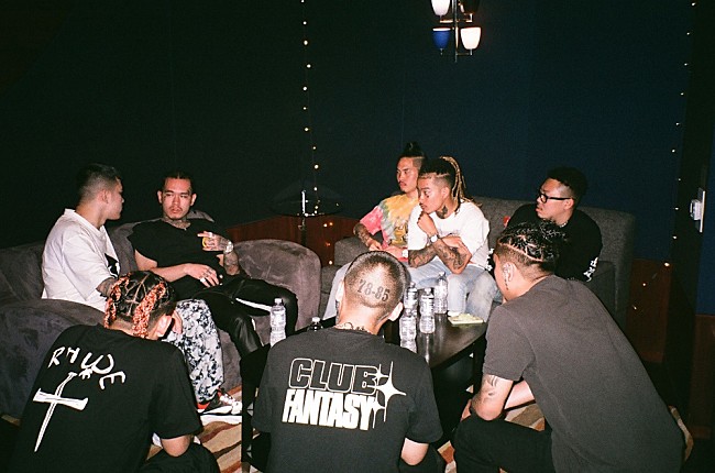 「BAD HOP、初の海外制作となるEP『Lift Off』をApple Music、iTunes 限定でリリース」1枚目/3