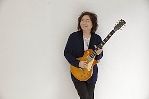 日本を代表するギタリスト、小倉博和が豪華ゲストと共演 生誕60周年を