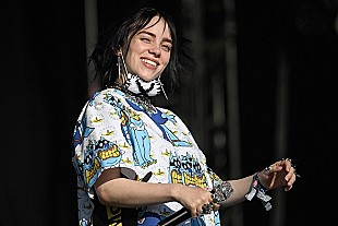 「ビリー・アイリッシュ、子供向けの服を発表」