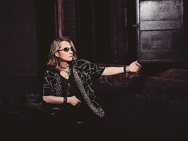 「60歳迎えた石井竜也、Anniversaryリリース第2弾のニューアルバム『TOUCHABLE』発売決定」1枚目/2
