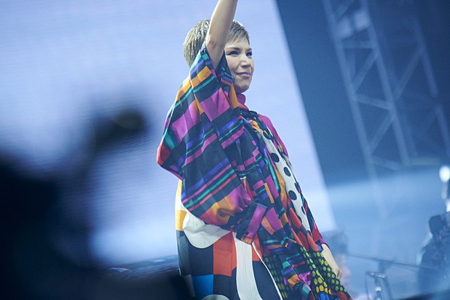 「Superfly、マリンメッセ福岡でのツアーファイナル　レポート到着」1枚目/13