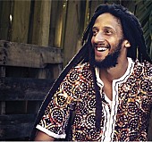 「ボブ・マーリーを父に持つレゲエ・シンガー、ジュリアン・マーリーが2020年3月に来日公演を開催」1枚目/1