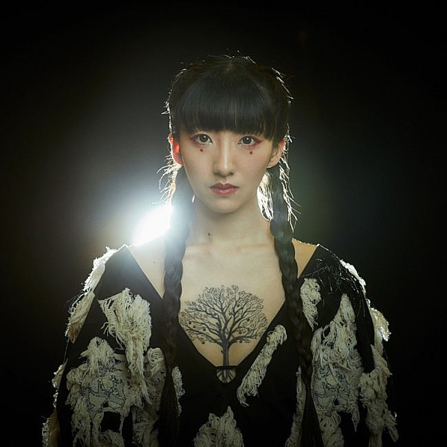 「春ねむり、本格的な世界進出への第一歩「ファンファーレ」デジタル・リリース」1枚目/2