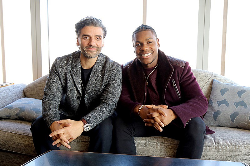 ＜インタビュー＞『スター・ウォーズ』ジョン・ボイエガ＆オスカー・アイザック　「希望を描いているのが今の世相を反映している」