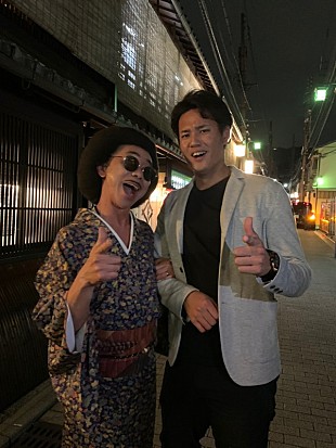 「木梨憲武、京都で阪神タイガース藤浪選手とツーショット」