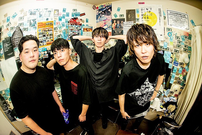 「＠ttetteteru」2枚目/5