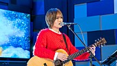 「山本彩、クリスマスの渋谷で生放送「特別な夜の過ごし方ができた」」1枚目/9