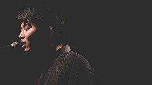 「折坂悠太、京都在住プレイヤーを集めた重奏編成でワンマンライブ開催」