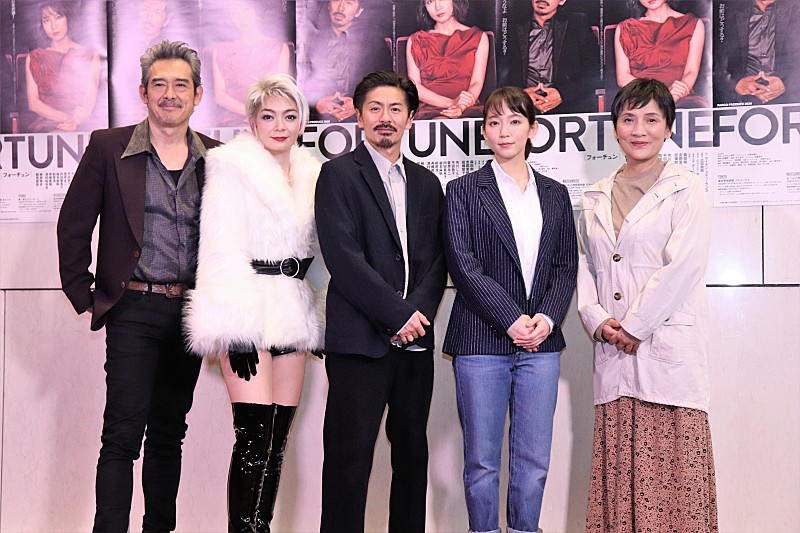 「吉岡里帆「新年会は森田剛さんのご自宅で」　舞台「ＦＯＲＴＵＮＥ」初日前会見」1枚目/1