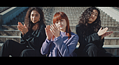 「iri、多幸感に包まれた新MV「24-25」本人の和やかな表情も収録」1枚目/5