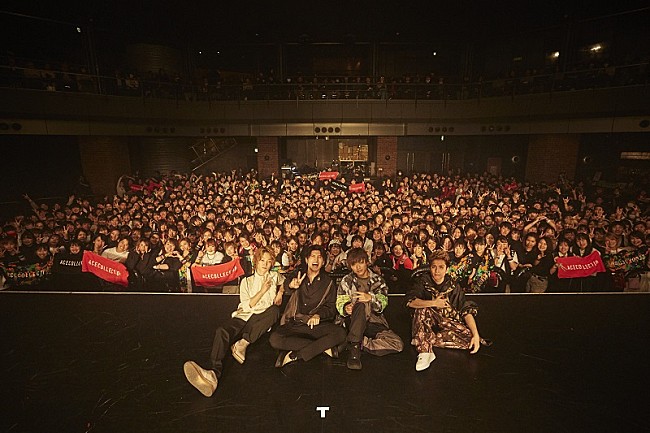 「＜ライブレポート＞ACE COLLECTION、ファンクラブ限定ライブでメジャーデビューを発表「俺たちは俺たちのまま突き進んでいくから、これからもよろしくお願いします！」」1枚目/10