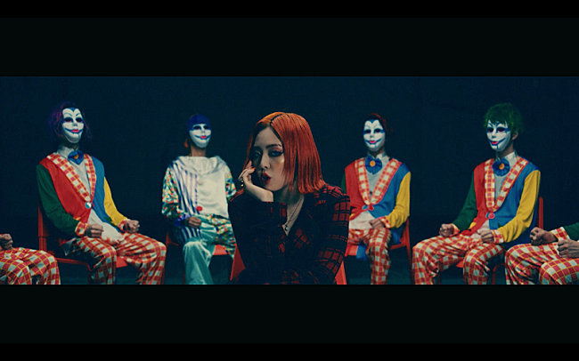 「ちゃんみな、クレイジーな新作ミュージックビデオ公開＆SKY-HIら招いた対バンツアー」1枚目/7