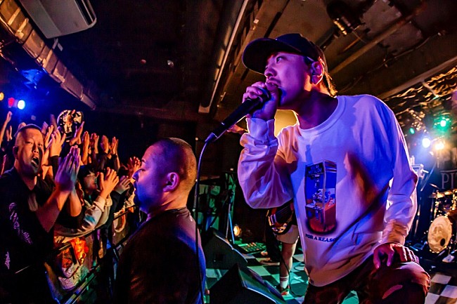 「SHADOWS」9枚目/14