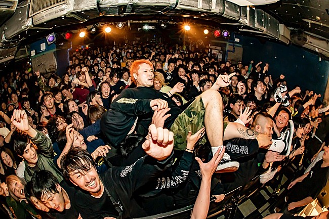 「SHADOWS」14枚目/14