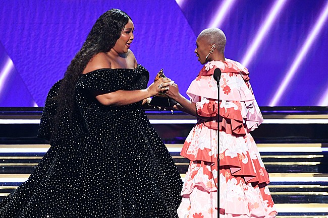 「【第62回グラミー賞】リゾ「Truth Hurts」が＜最優秀ポップ・ソロ・パフォーマンス賞＞受賞」1枚目/1