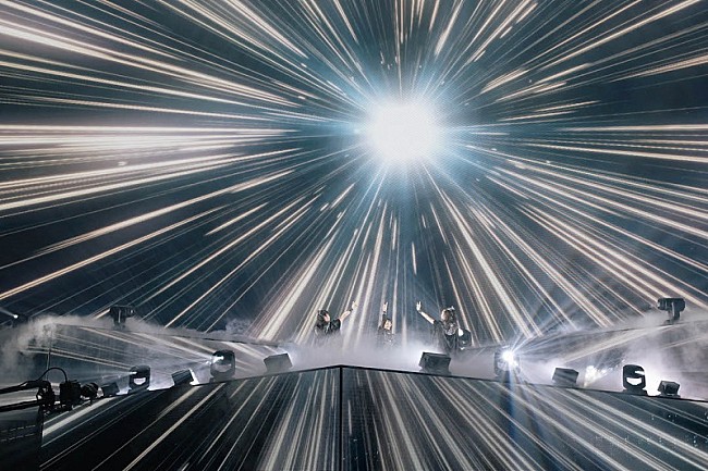 「BABYMETAL、幕張メッセ2DAYSでアルバム『METAL GALAXY』を再現」1枚目/8