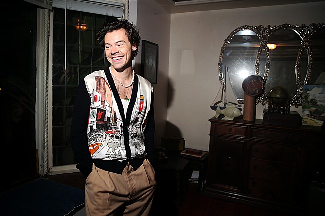 「ハリー・スタイルズ、最新アルバム発売記念ライブの模様を収めたショート・フィルム公開」1枚目/1