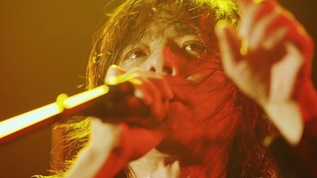 「宮本浩次、1stソロ・アルバム『宮本、独歩。』特典DVDティザー映像を公開」1枚目/6