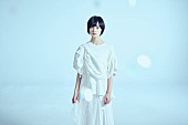 「平手友梨奈、映画『さんかく窓の外側は夜』出演決定　個人のオフィシャルサイト開設も」1枚目/3