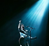 「布袋寅泰、映像作品『GUITARHYTHM VI TOUR』リリース決定」1枚目/2