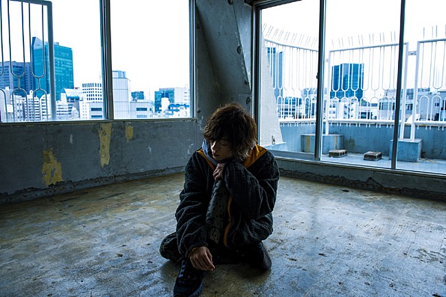 「須田景凪、中村倫也の主演映画で自身初の実写映画主題歌を担当「ひとつずつ言葉を選んでいきました」」1枚目/1