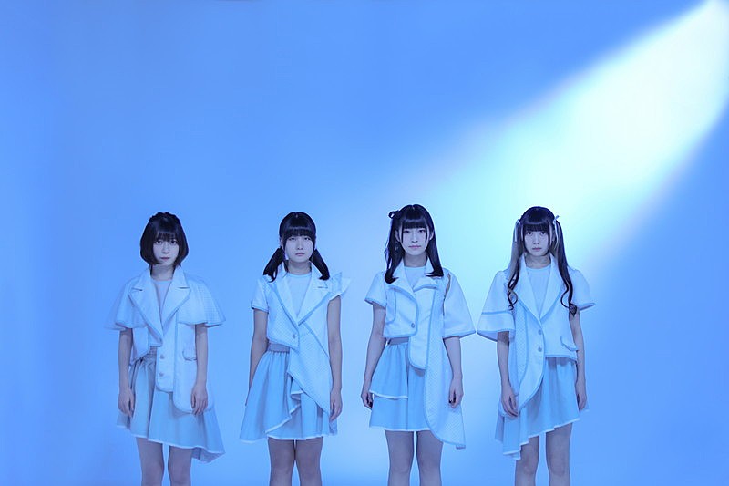 「RAY、壮大なシューゲイザー曲「尊しあなたのすべてを」MV公開」1枚目/2