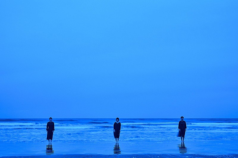 ユカリサ、メンバーの日常を切り取ったようなMV「いらない」公開