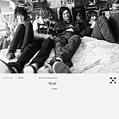 「The 1975、メンバー愛を描く新曲「Guys」発表＆今夜アルバム・リスニング・パーティーを開催」1枚目/3