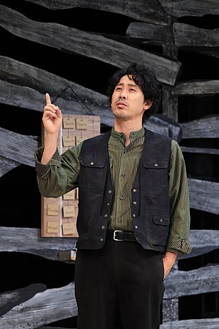 「大泉洋の出演舞台でＰＡＲＣＯ劇場再開　三谷幸喜「大泉洋が雨男で、初日は大雨に」」