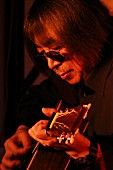 「ギタリストの安田裕美が逝去、妻・山崎ハコ「ファンの皆様、ありがとうございました」」1枚目/2