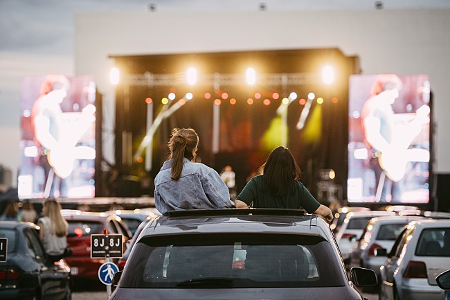 「音楽ストリーミングと売り上げは回復、コンサートは追随するか？　最新米調査発表」1枚目/1