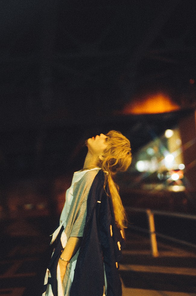 「キミノオルフェ、蟻本人が監督＆1人2役の新曲「That Never Goes Out」MV公開」1枚目/1