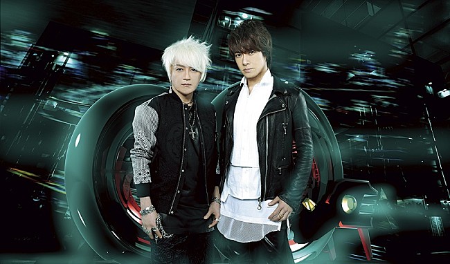 「access、ライブアーカイブ映像集『LIVE ARCHIVES BOX Vol.2』より「DRASTIC MERMAID」を期間限定公開」1枚目/3