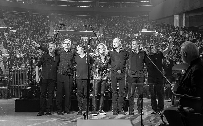 「メタリカ＆サンフランシスコ交響楽団による『S&amp;M2』のライブ盤＆映像商品が8/28にリリース」1枚目/3