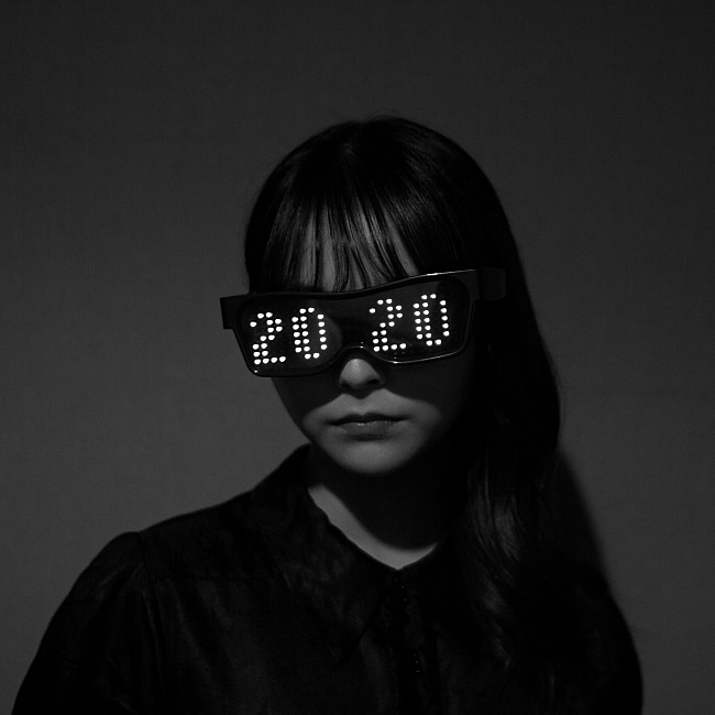 「坂口有望、ケンモチヒデフミ（水曜日のカンパネラ）プロデュースの新曲「2020」配信リリース」1枚目/2
