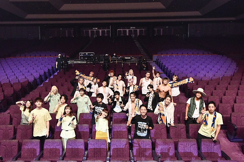 「無観客有料配信ライブ【LIVE YEAH!!! vol.2 ～家!!!で楽しむBIG STAGE～】開催、ライブレポ到着」1枚目/1