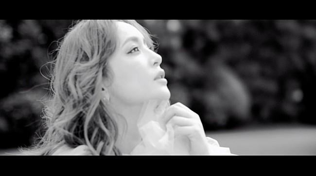 「浜崎あゆみ、新曲「オヒアの木」MV(short ver.)公開」1枚目/3