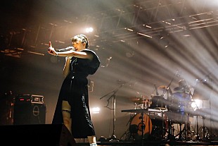 「三阪咲、初の無観客生配信ライブ開催＆新作EP10月リリース」