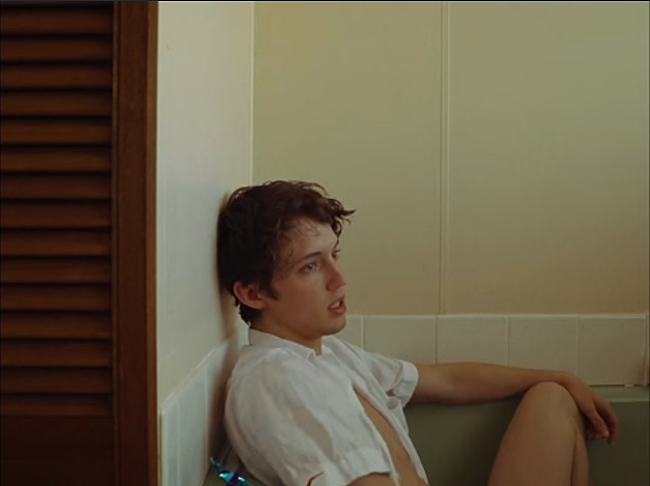 「トロイ・シヴァン、10代特有の葛藤を歌った新曲「Rager teenager!」を公開」1枚目/5