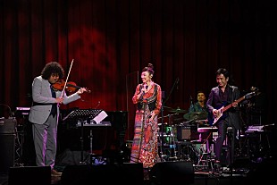 「鳥山雄司 還暦祝いにブレッド＆バター、ユーミン、葉加瀬ら駆け付ける」