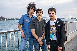 「Wallows（ワロウズ）、セットリストが異なる新たに収録したライブ4公演を配信へ」