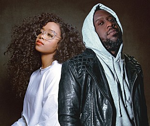 「ロバート・グラスパー、H.E.R./ミシェル・ンデゲオチェロ参加の新曲を発表」