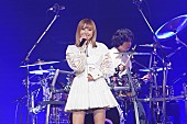「安斉かれん、自身初のライブパフォーマンス【a-nation online 2020】」1枚目/4