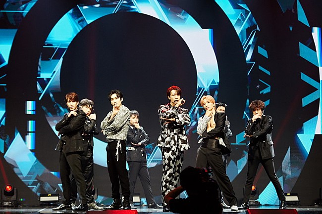 「SUPER JUNIOR、日本ファンへのサプライズもあった【a-nation online 2020】」1枚目/2