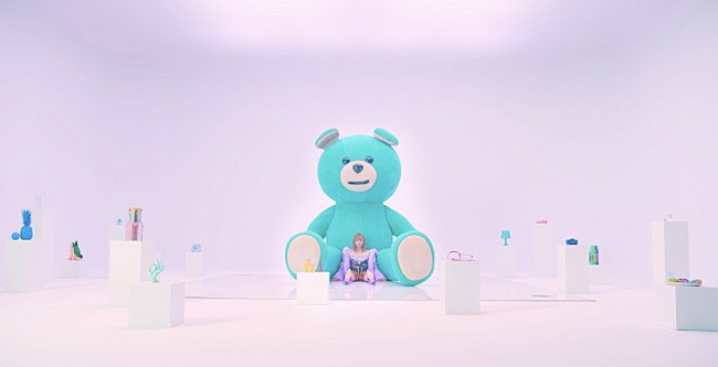 「安斉かれん、作曲にも初参加した新曲「GAL-TRAP」が、『スッキリ』のテーマソングに決定」1枚目/3