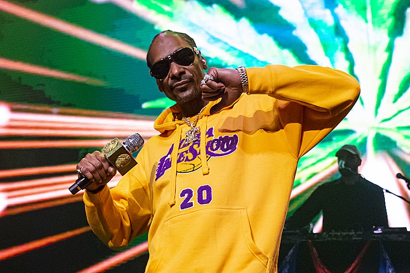 スヌープ・ドッグ、ロゼ・ワイン“Snoop Cali Rose”を発売 | Daily News