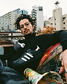 「King gnu常田大希がadidasのブランドアンバサダーに就任」1枚目/1